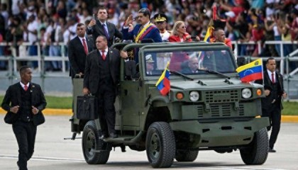 最快后天,2200名美海军陆战队员将抵达委内瑞拉海岸,要对马杜罗动手?