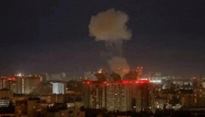 波兰万万没想到，俄罗斯先下手为强，深夜不宣而战，炮弹直接砸进波兰大使馆！