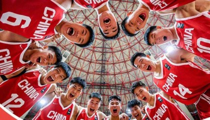 U16男篮亚洲杯：中国队100比44大胜马来西亚，小组赛两连胜