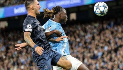 瓜帅：萨拉赫这些年一直是对手的噩梦，我们有三四名球员对他包夹