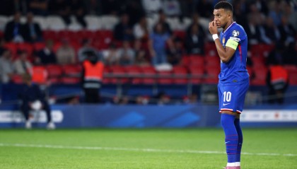 姆巴佩母亲：他小时候非常痴迷C罗 甚至认为自己是葡萄牙人