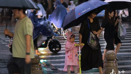 累计转移超10万人！广东全力打好台风“杨柳”防御战