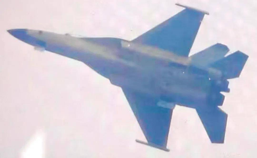 歼-35青春版?076专用舰载机?新机“超级小黄蜂”究竟是干嘛的?