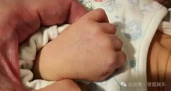 第三段婚姻亮红灯?他不会又要离婚了吧......