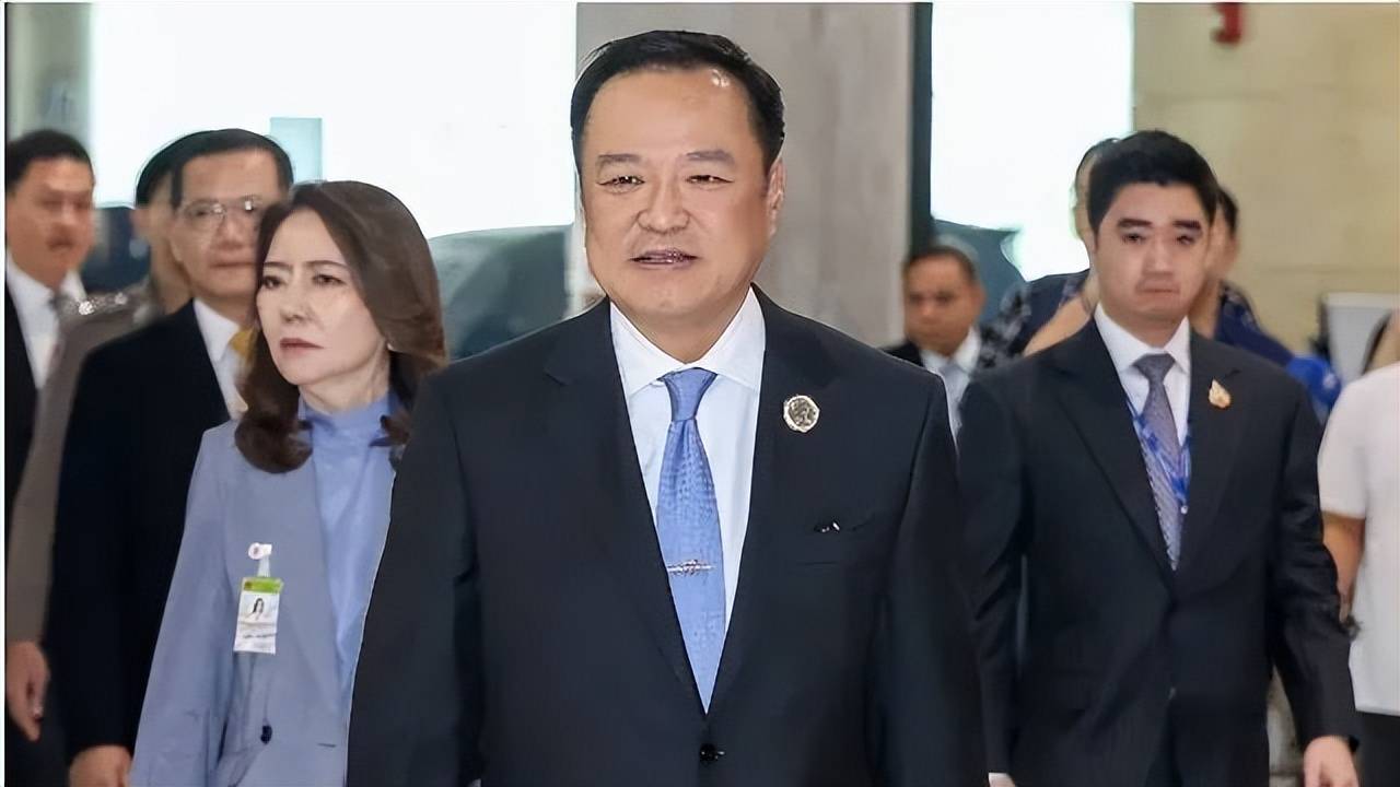 连续有两位国王访华,其中一位是建交以来首访,证明了什么?