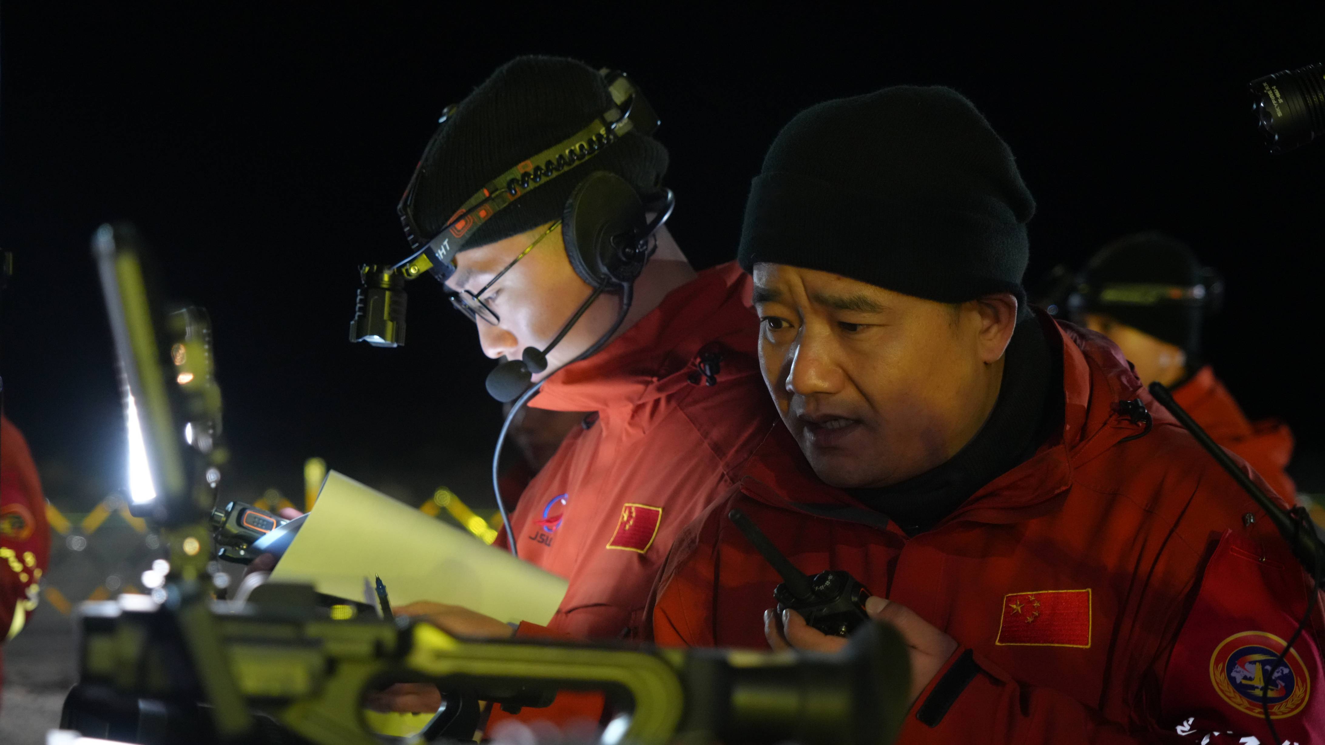 神舟二十号航天员乘组夜间返航额济纳 东风着陆场各系统做足准备迎接神舟“回家”